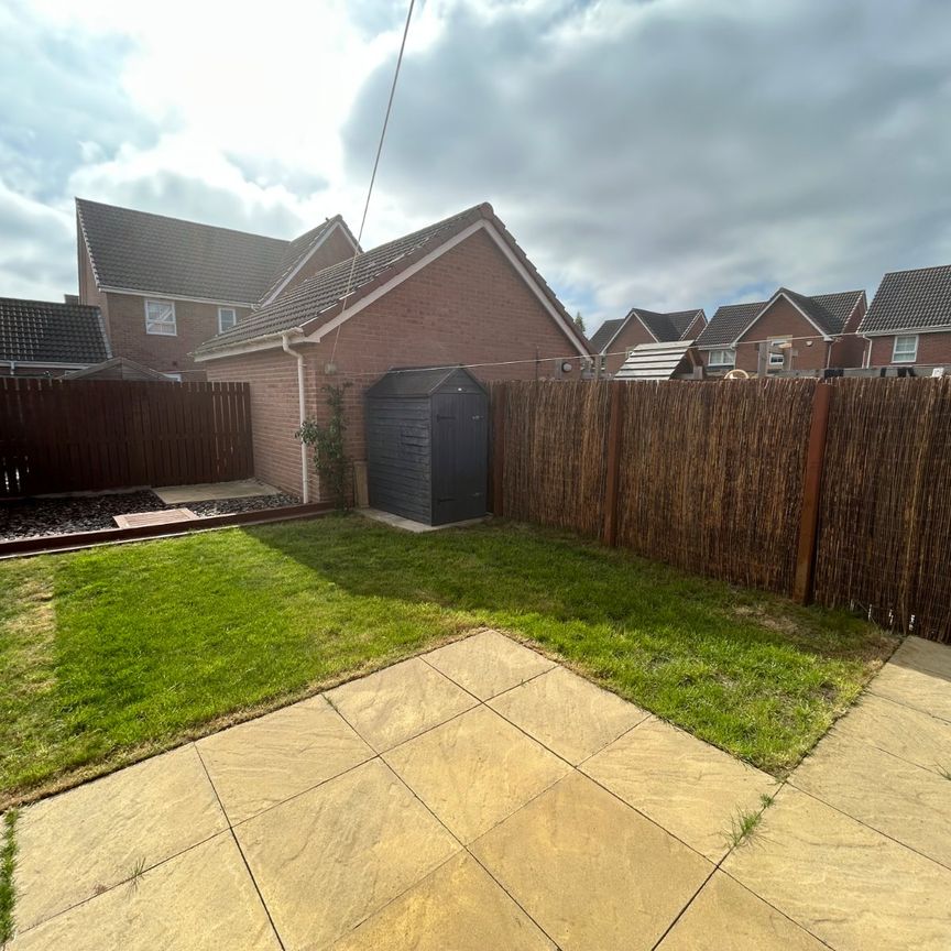 2 bedroom house to rent - Photo 1
