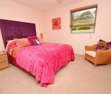 Bournemouth, BH1 - Photo 3