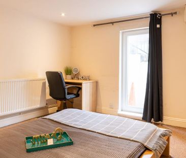 5 bedroom house to rent - Photo 4