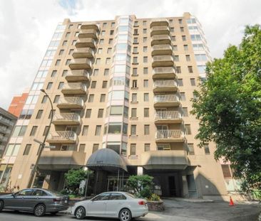 Top floor (12th) Fully-furnished penthouse $1,800/month Montreal - ... - Photo 2