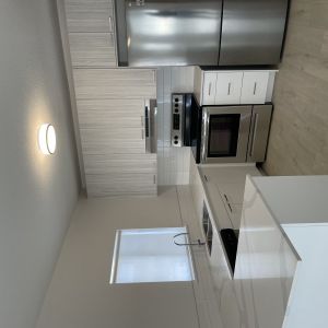 Nassau House - Photo 2