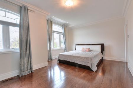 For Lease - 369 Hollywood Avenue Unit# main, Toronto, Ontario - Photo 3