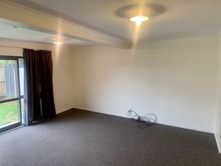 13D Korimako Street, Frankton — - Photo 2