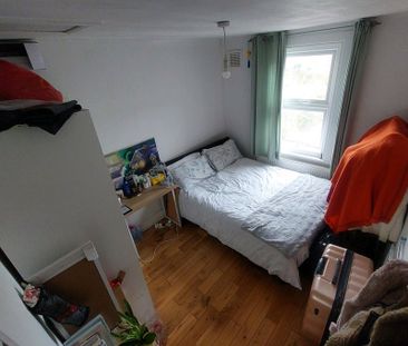 Room in a Shared House, Albyn Road, SE8 - Photo 2