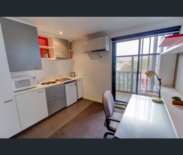 205/593 Elizabeth Street, Melbourne, Vic 3000 - Photo 3