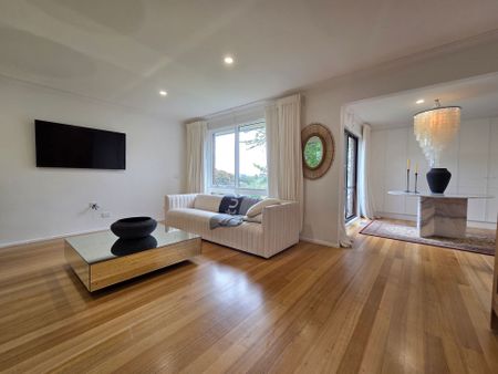 Beautifully Renovated in Tranquil Surroundings - Photo 3