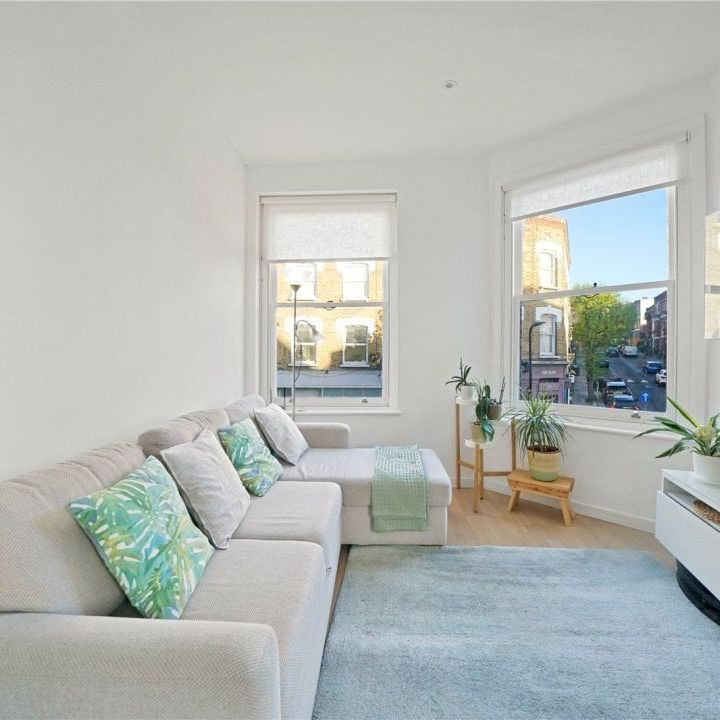 Kingsgate Road - Photo 1