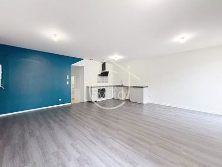 Location Appartement 3 pièces 69m² CASTILLON LA BATAILLE 33350 - Photo 3