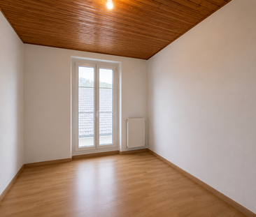 St-Imier, beautiful 2.5 room apartment on the 2nd floor with balcony - Photo 4