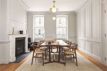 An incredible Grade II* listed house in the heart of Bloomsbury - Photo 5