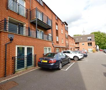 2 bedroom flat to rent - Photo 4