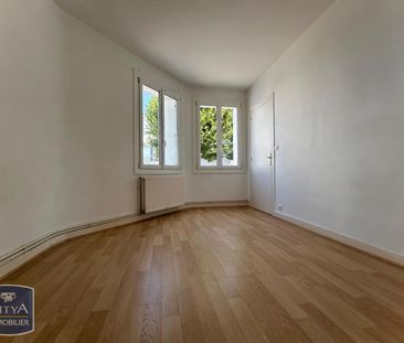 Location Appartement 2 pièces 44m² ST NAZAIRE 44600 - Photo 3