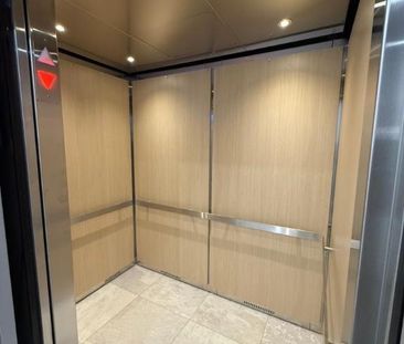 3-1/2 de 960 pc ***TRÈS SPACIEUX, À VOIR ABSOLUMENT*** - Photo 2