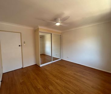 2-Bedroom Townhouse | Walk to Station - Photo 2