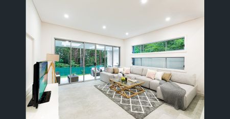 LUXURIOUS LIVING - Photo 4