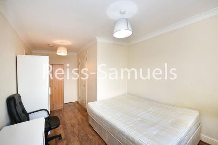 5 bedroom end of terrace house to rent - Photo 4