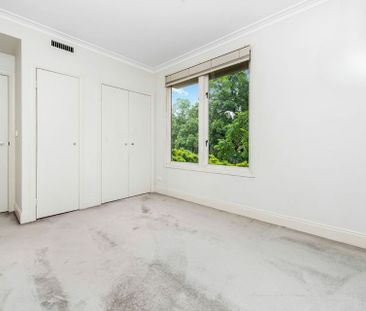 Unit 1/410 Victoria Parade, East Melbourne. - Photo 3