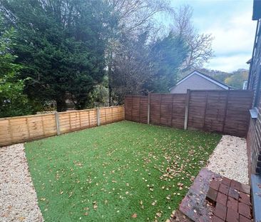 2 bedroom semi-detached house to rent - Photo 2