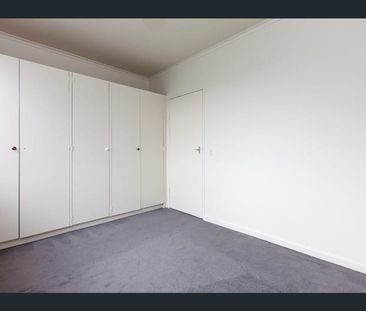 1 Bedroom Apartment @South Yarra - Photo 1