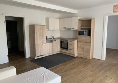 Moderne, lichtdurchflutete 1 Zimmer Erdgeschosswohnung mit Terrasse - Photo 4