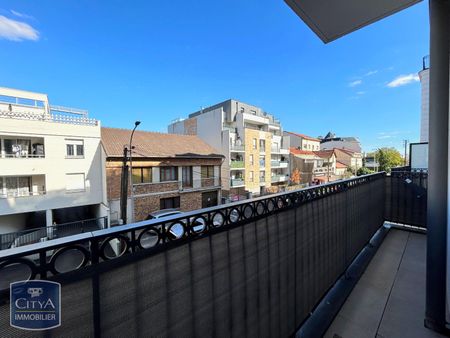 Location Appartement 3 pièces 66m² LE BLANC MESNIL 93150 - Photo 5