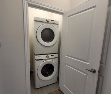 For Lease - 133 Berkely Street, Wasaga Beach, Ontario - Photo 3