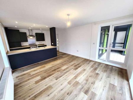 Stourbridge Road, Stourbridge, DY9 - Photo 3