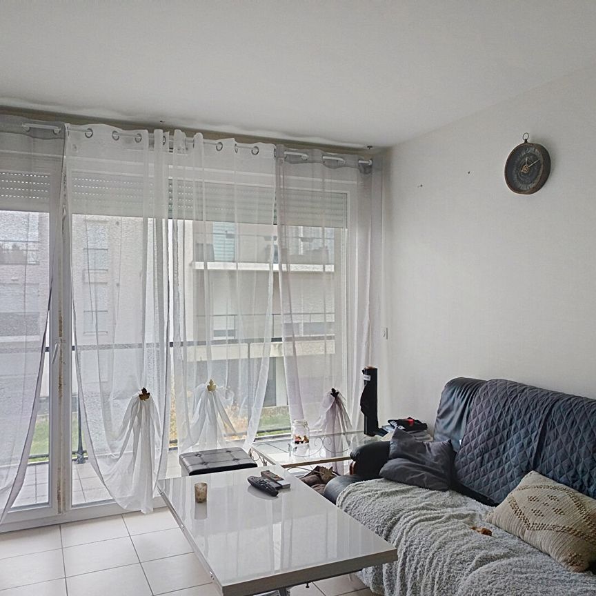 Appartement à louer - REIMS JACQUART - Photo 1