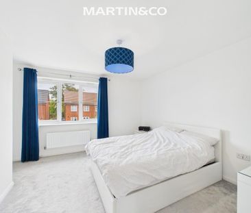 2 bedroom semi-detached house to rent - Photo 2