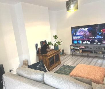 1 bedroom flat to rent - Photo 6