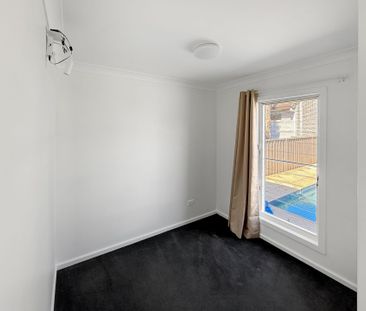 MODERN DESIGNED FLAT CLOSE TO THE LAKES LIFESTYLE - Photo 2