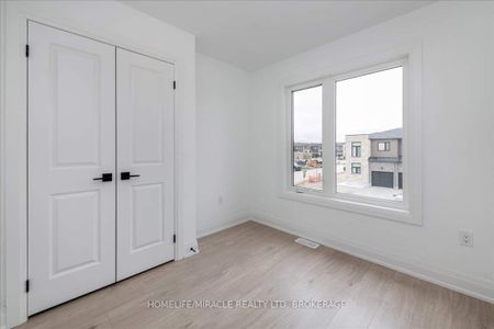 For Lease - 4 Haven Lane, Barrie, Ontario - Photo 3