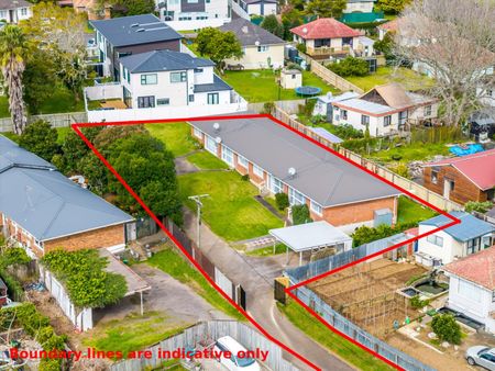 Freshly Renovated, includes Water and Lawns - Photo 5