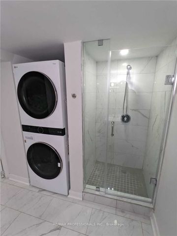 For Lease - 14 Cyclone Trail Unit# Basement, Brampton, Ontario - Photo 3