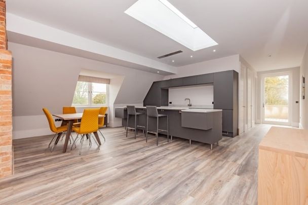 Church Farmhouse, Holton - Photo 1