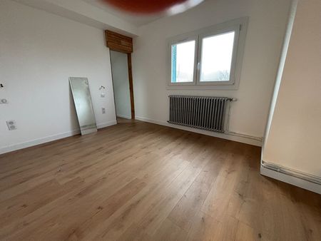 Maison T7 Igny à louer - Photo 3