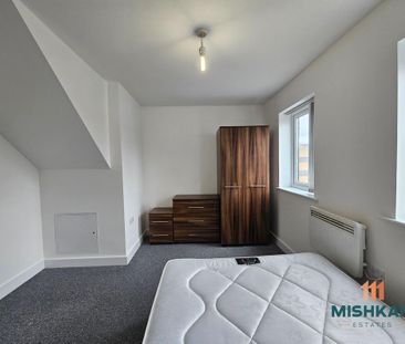 2 bedroom flat to rent - Photo 5