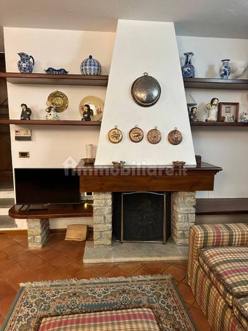 Bilocale via Giuseppe Mazzini 22, Centro, Bardonecchia - Foto 2