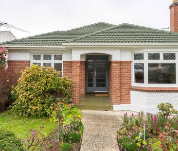 Spacious 3-Bedroom Family Home in Forbury, Dunedin – Available Now - Photo 3