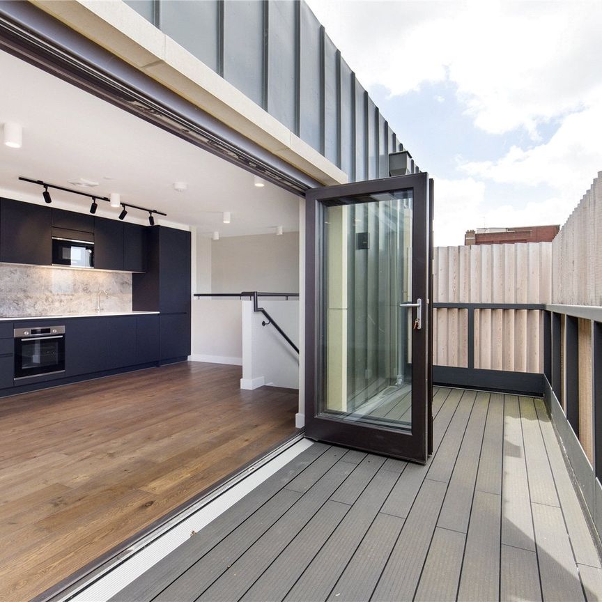 Wimbledon Park Road, London, SW19 flat to rent - Photo 1