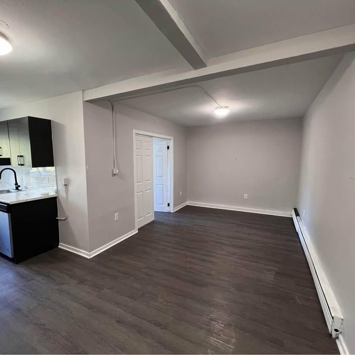 For Lease - 871 ADELAIDE Street Unit# 306, London East, Ontario - Photo 1