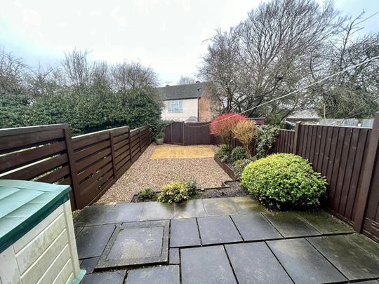 3 bedroom house to rent Belvoir Close, Ilkeston, Derbyshire, DE7 - Photo 1