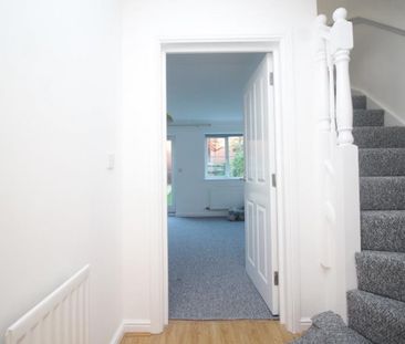 Churston , Milton Keynes - Photo 2