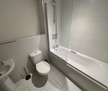 Cross Street , - Photo 6