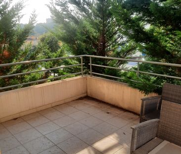 Location Appartement 2 pièces 39m² MARSEILLE 13ème - Photo 2