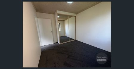 Convenient located 2-bedroom apartment - Photo 5