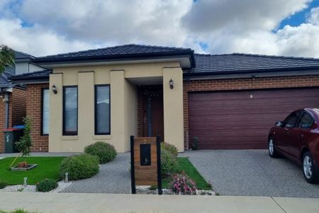 3 Lowrie Street Tarneit VIC - Photo 5