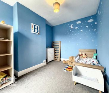 3 bedroom terraced house to rent - Photo 3