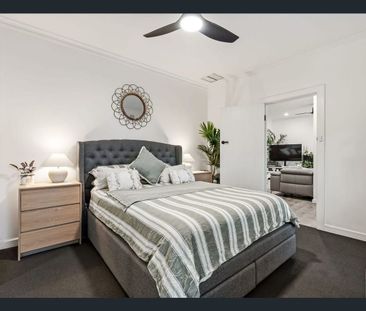 PRIME LOCATION - HANDY TO EVERYTHING - Photo 3