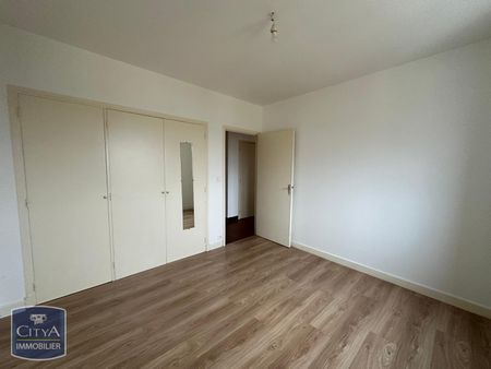 Location Appartement 2 pièces 53m² BRIVE LA GAILLARDE 19100 - Photo 2